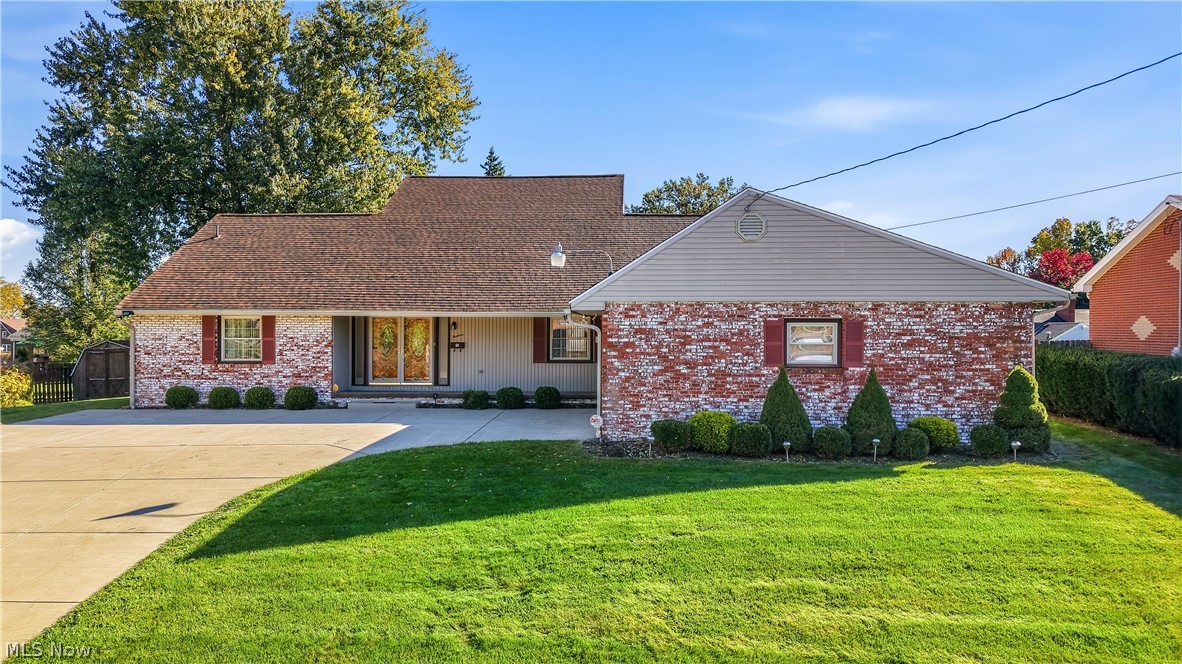 19 Homestead Place Campbell OH 44405