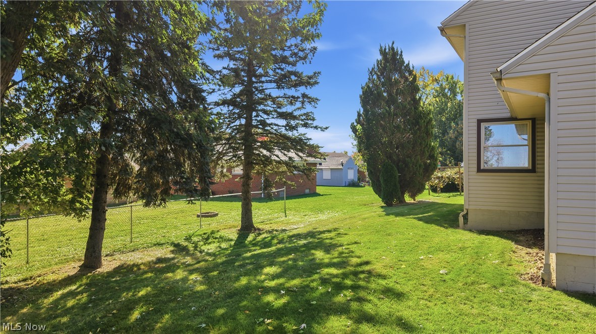 19 Homestead Place Campbell OH 44405