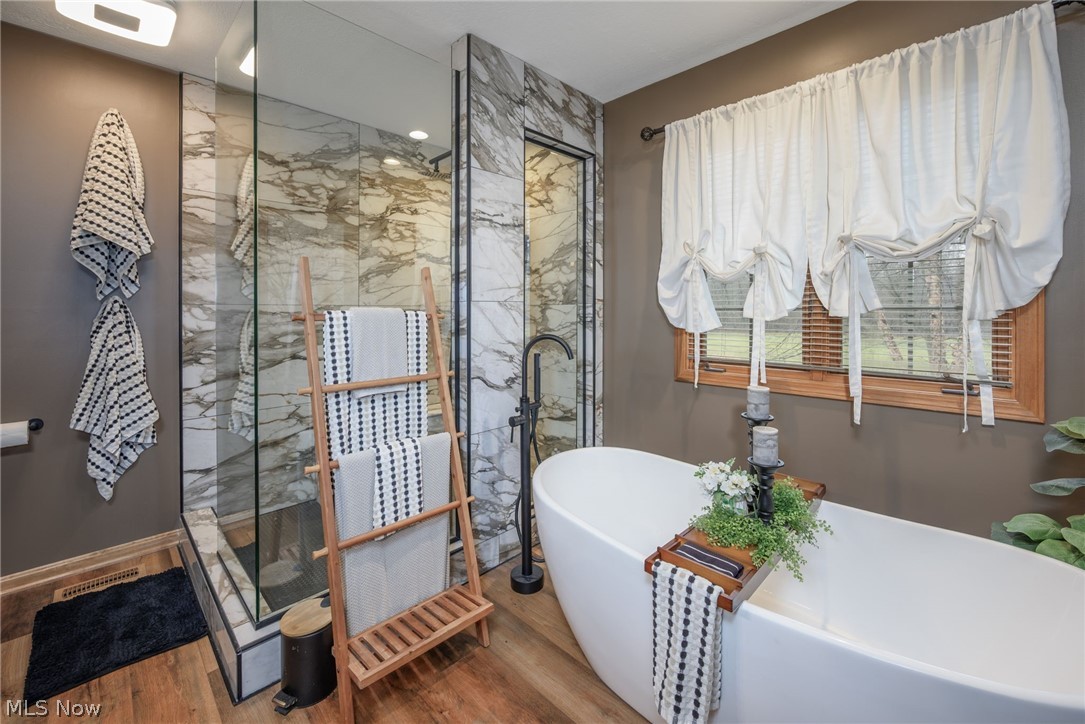 1238 Maxfli Drive Akron OH 44312