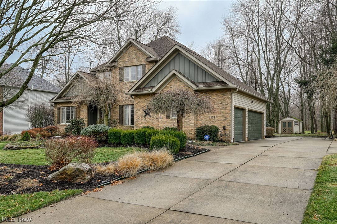 1238 Maxfli Drive Akron OH 44312