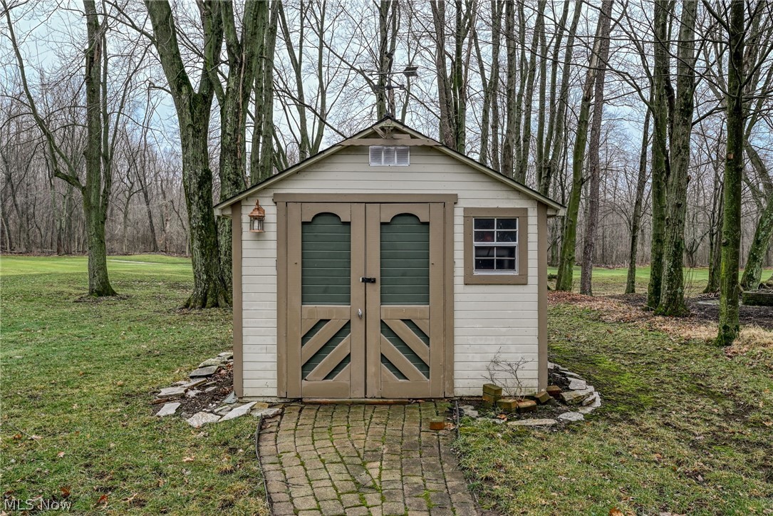 1238 Maxfli Drive Akron OH 44312