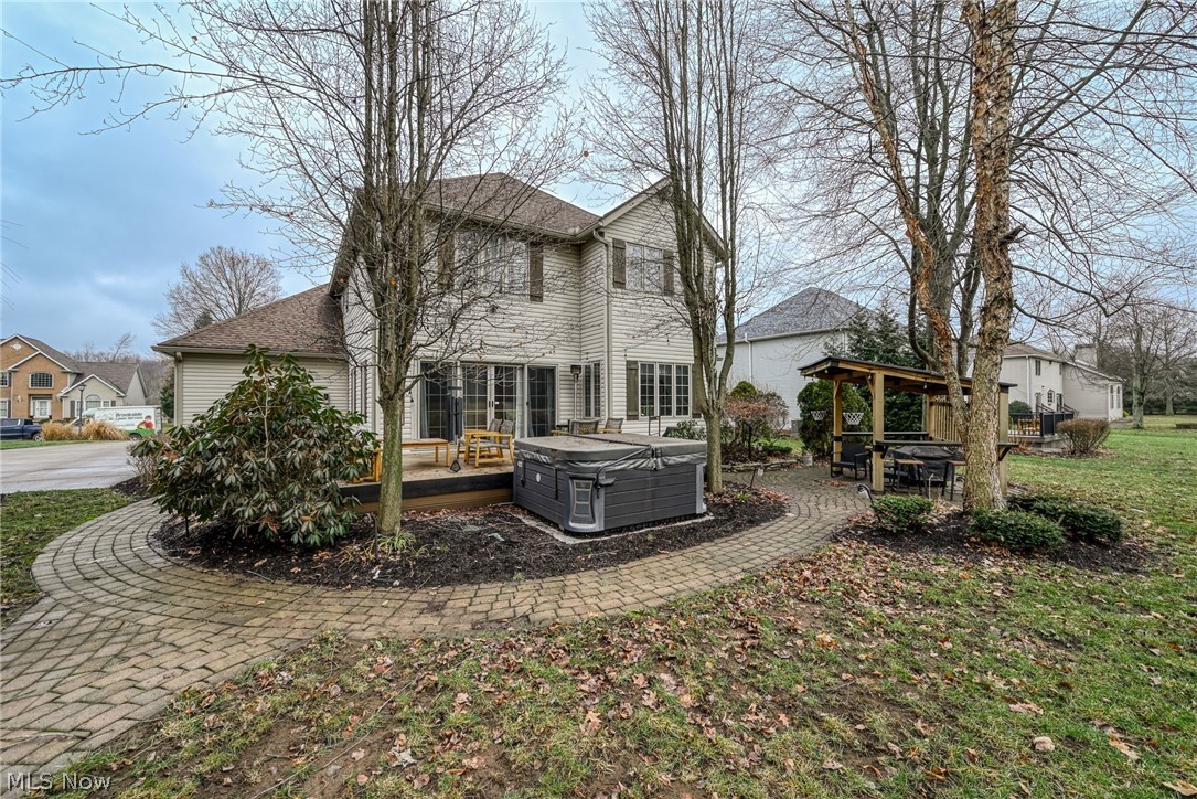 1238 Maxfli Drive Akron OH 44312