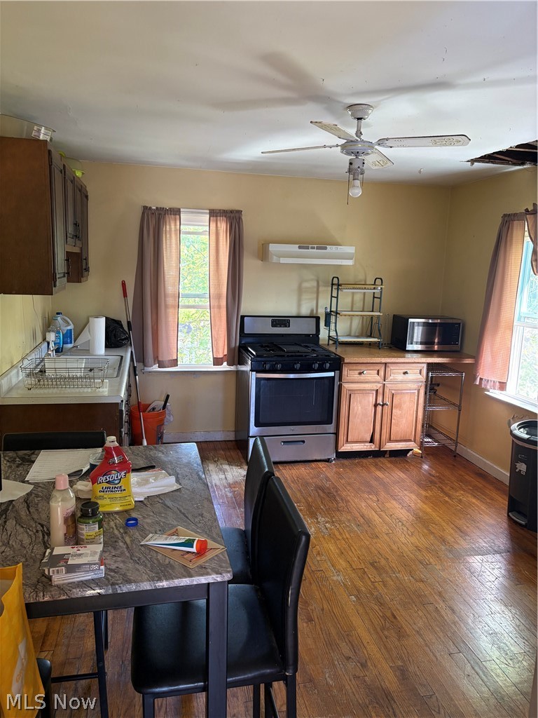 2161 W 101st Street Cleveland OH 44102