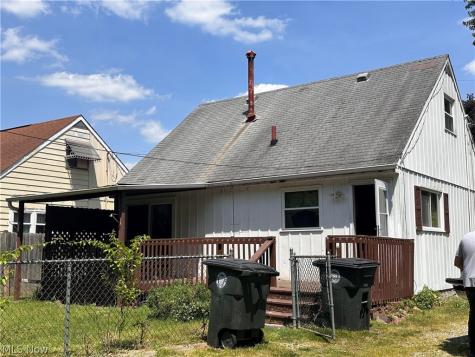 146 Berkley Street Akron OH 44305
