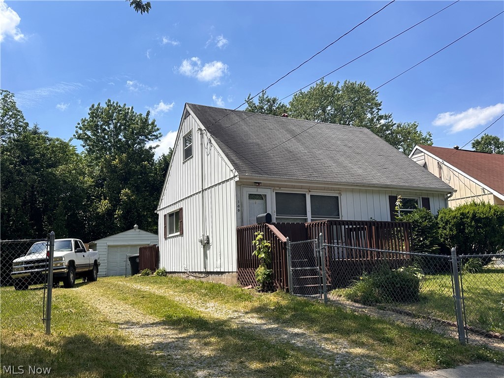 146 Berkley Street Akron OH 44305