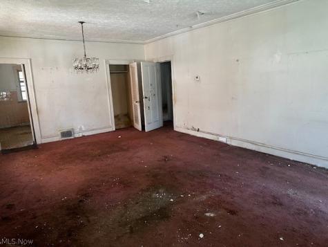 2239 Barrington Road University Heights OH 44118