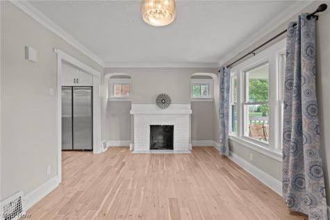 3693 Silsby Road University Heights OH 44118