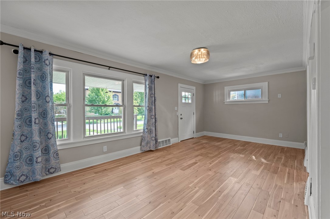 3693 Silsby Road University Heights OH 44118