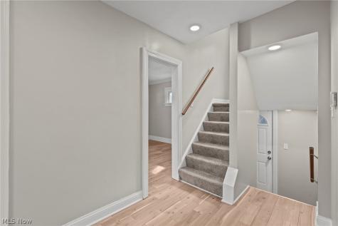3693 Silsby Road University Heights OH 44118
