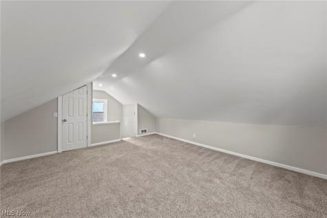 3693 Silsby Road University Heights OH 44118