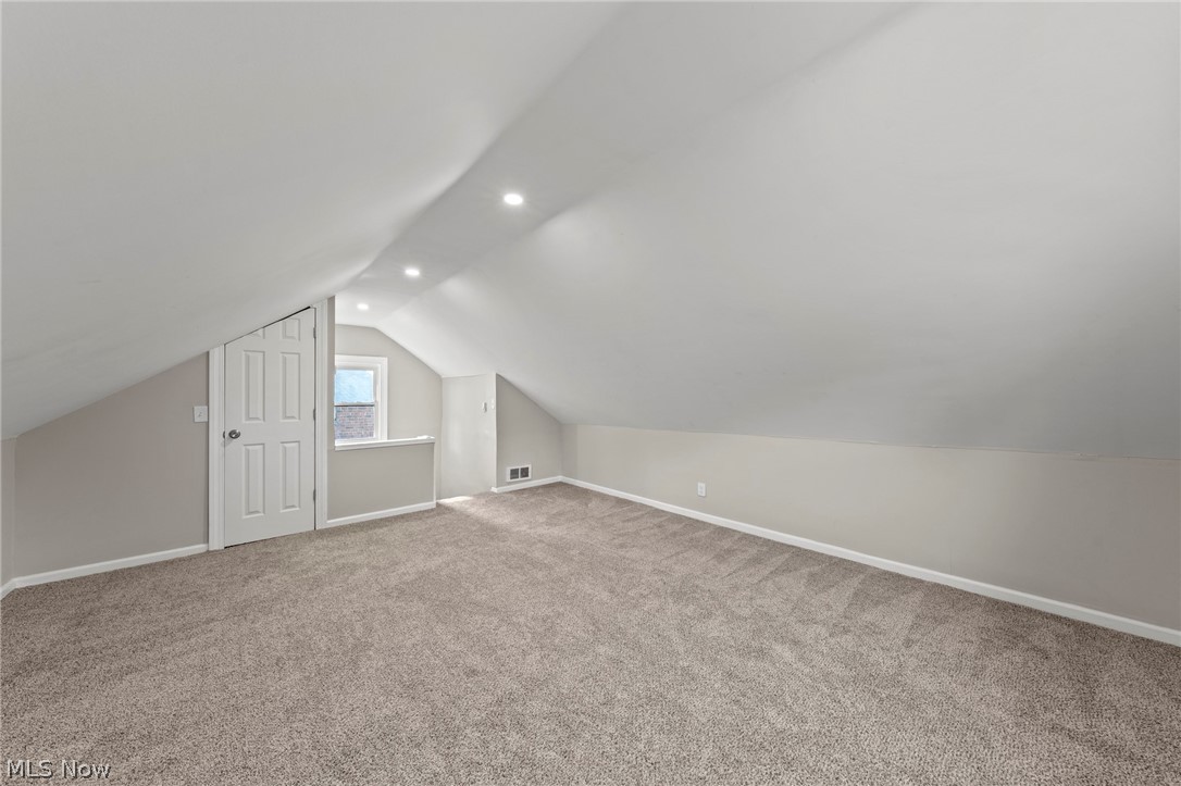 3693 Silsby Road University Heights OH 44118