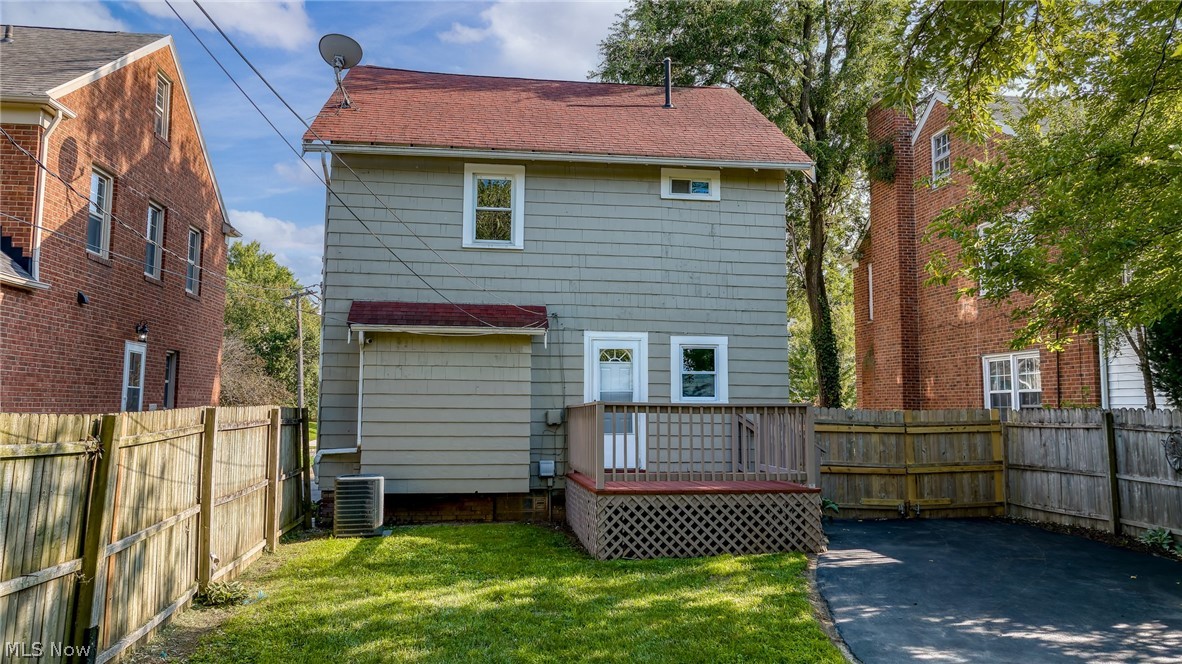 3693 Silsby Road University Heights OH 44118