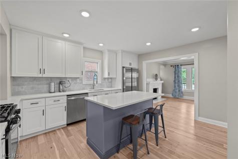 3693 Silsby Road University Heights OH 44118