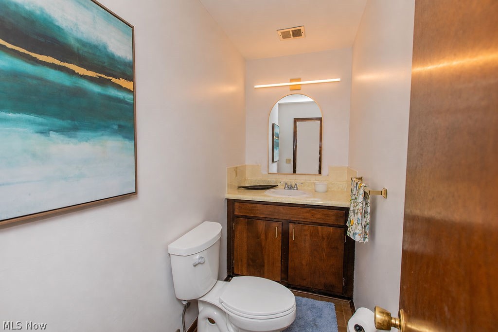 209 James Circle Avon Lake OH 44012