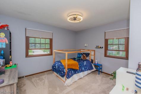 209 James Circle Avon Lake OH 44012