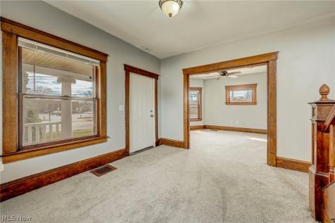 4432 Pearl Road Cleveland OH 44109