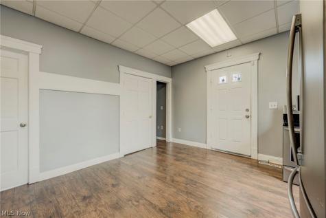 4432 Pearl Road Cleveland OH 44109