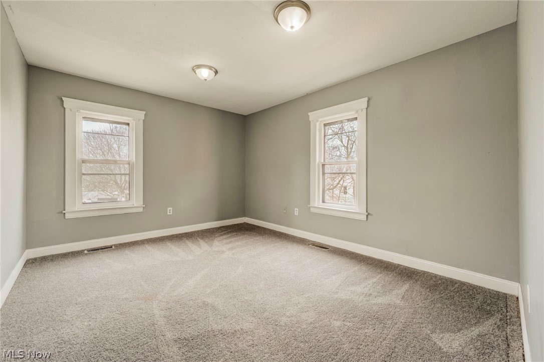 4432 Pearl Road Cleveland OH 44109
