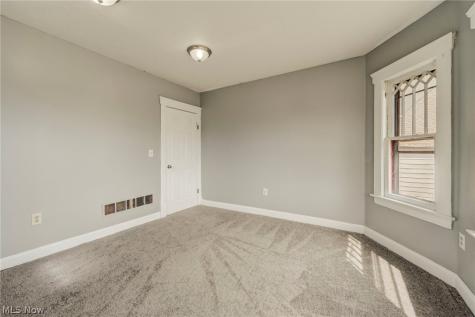 4432 Pearl Road Cleveland OH 44109