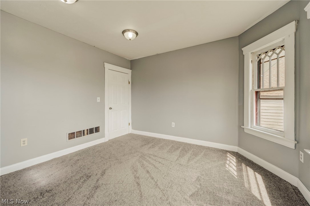 4432 Pearl Road Cleveland OH 44109