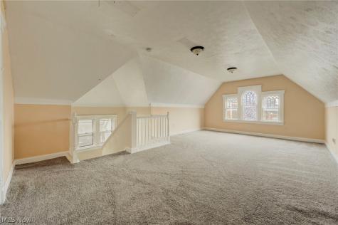 4432 Pearl Road Cleveland OH 44109