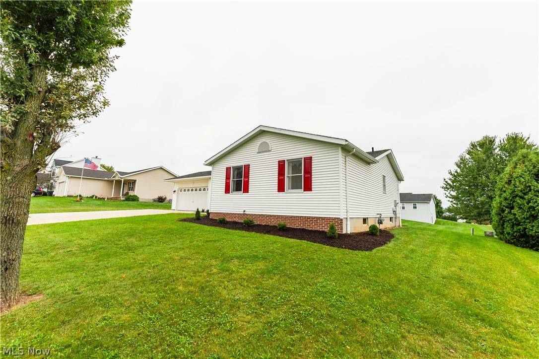 294 Apple Ridge Drive Apple Creek OH 44606