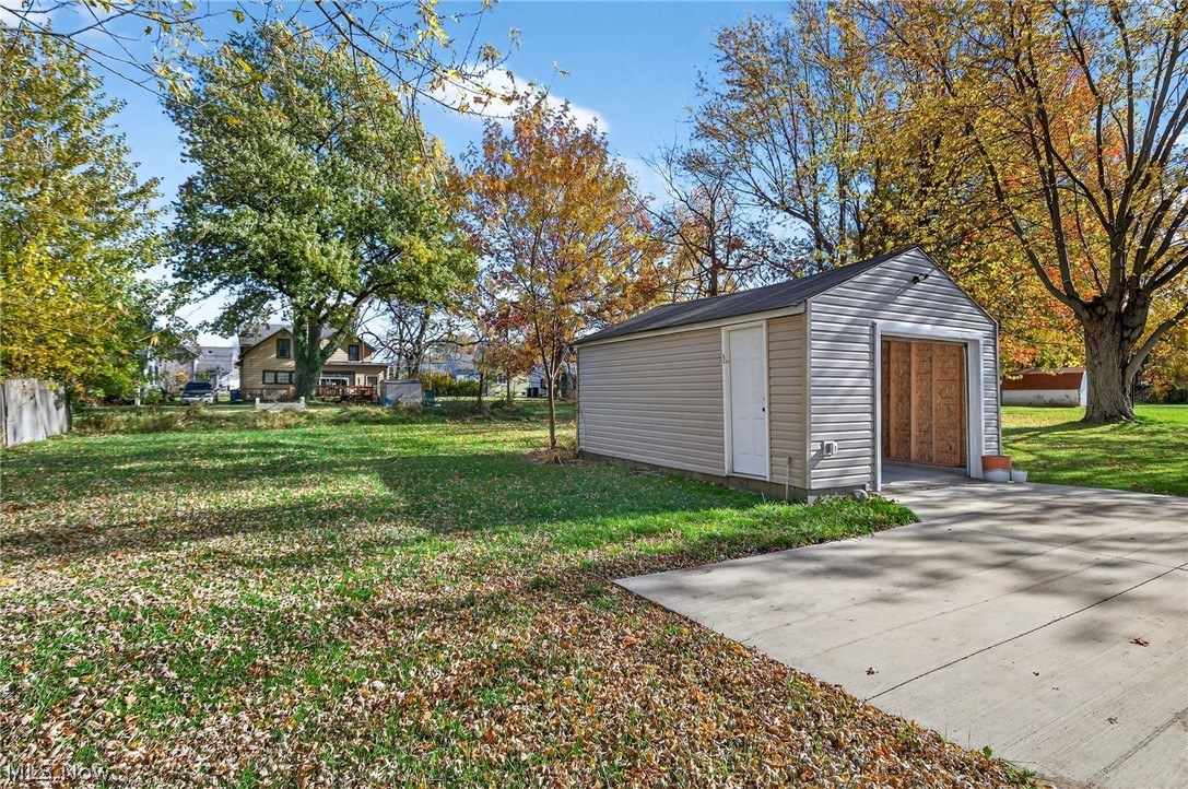 612 Thayer Avenue Ashtabula OH 44004