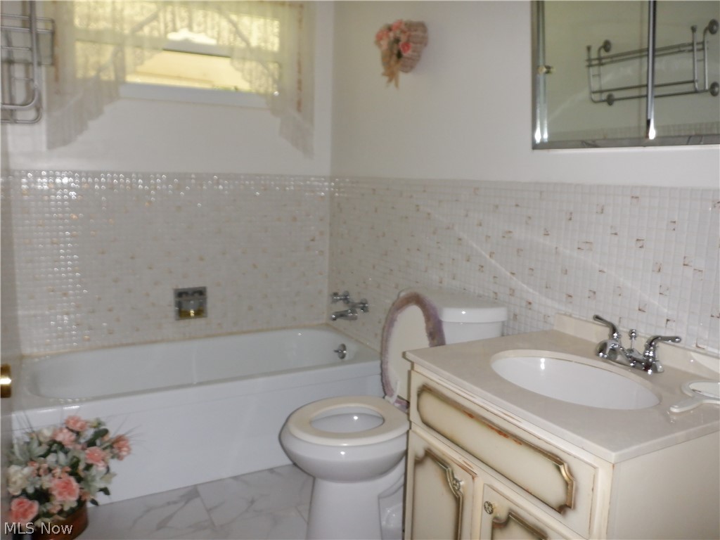 10375 Wellington Road Streetsboro OH 44241