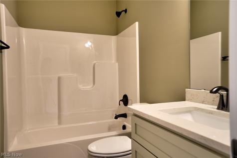 2961 Kestrell Lane Seville OH 44273