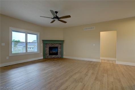 2961 Kestrell Lane Seville OH 44273
