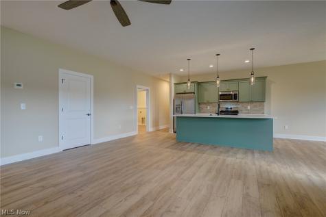 2961 Kestrell Lane Seville OH 44273