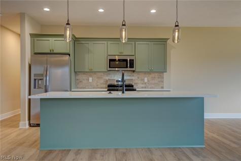 2961 Kestrell Lane Seville OH 44273