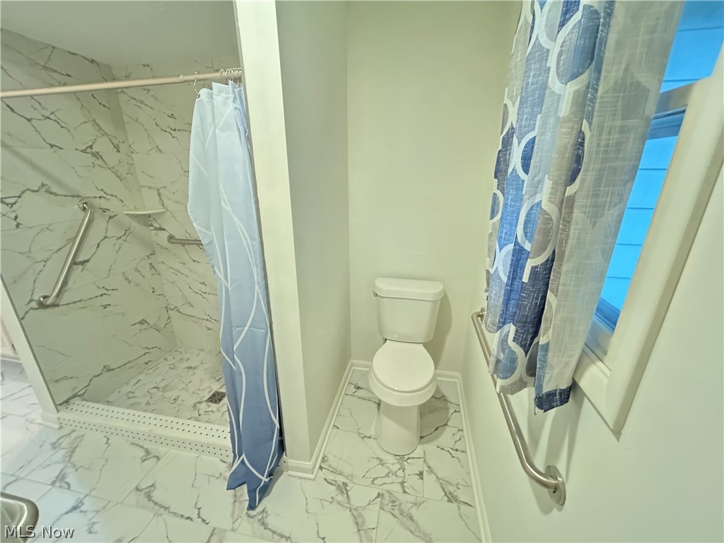 106 Stoney Creek Court Boardman OH 44512