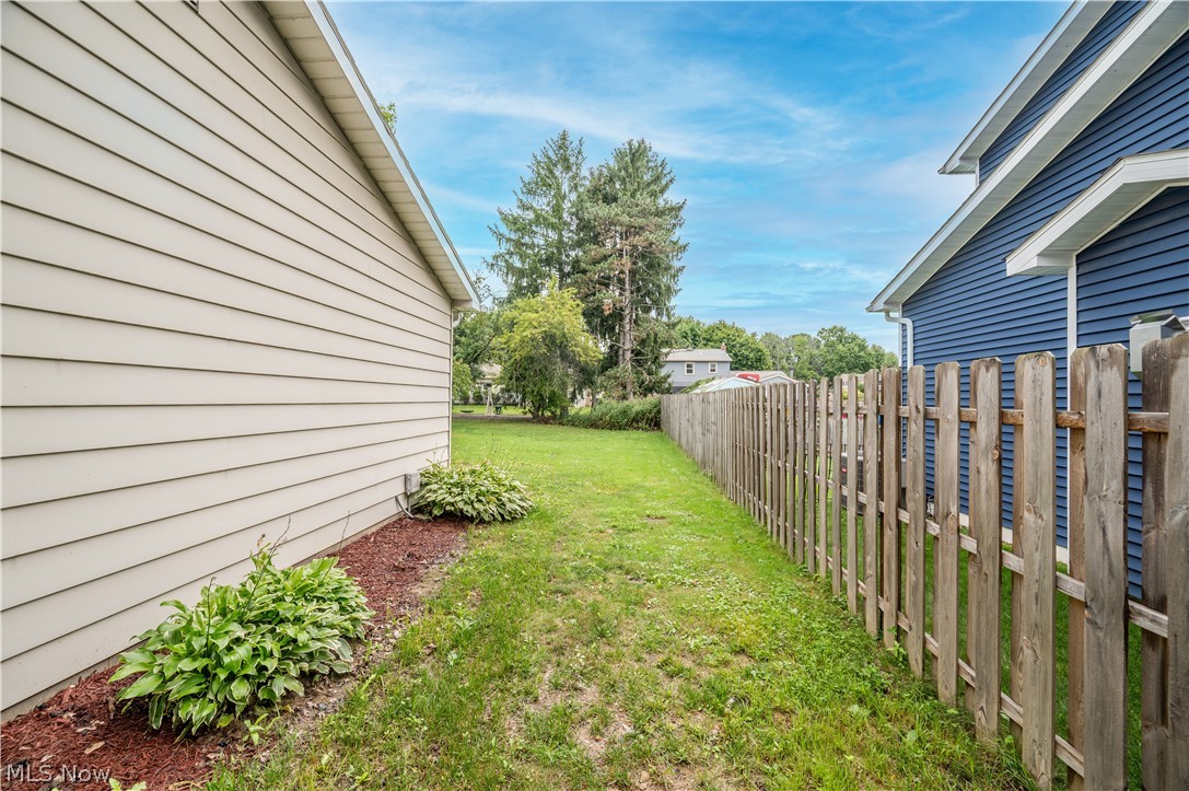 106 Stoney Creek Court Boardman OH 44512