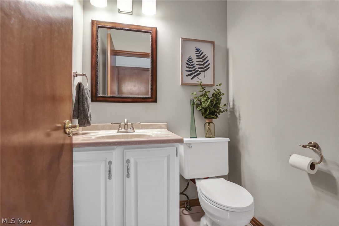 30536 Mallard Cove Westlake OH 44145