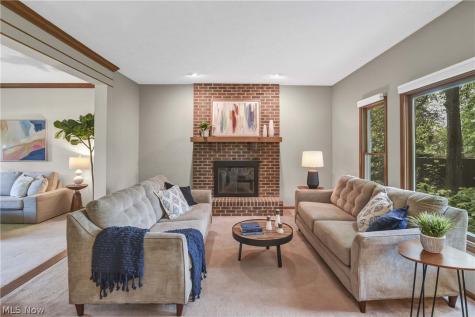 30536 Mallard Cove Westlake OH 44145