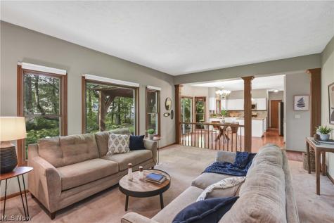 30536 Mallard Cove Westlake OH 44145