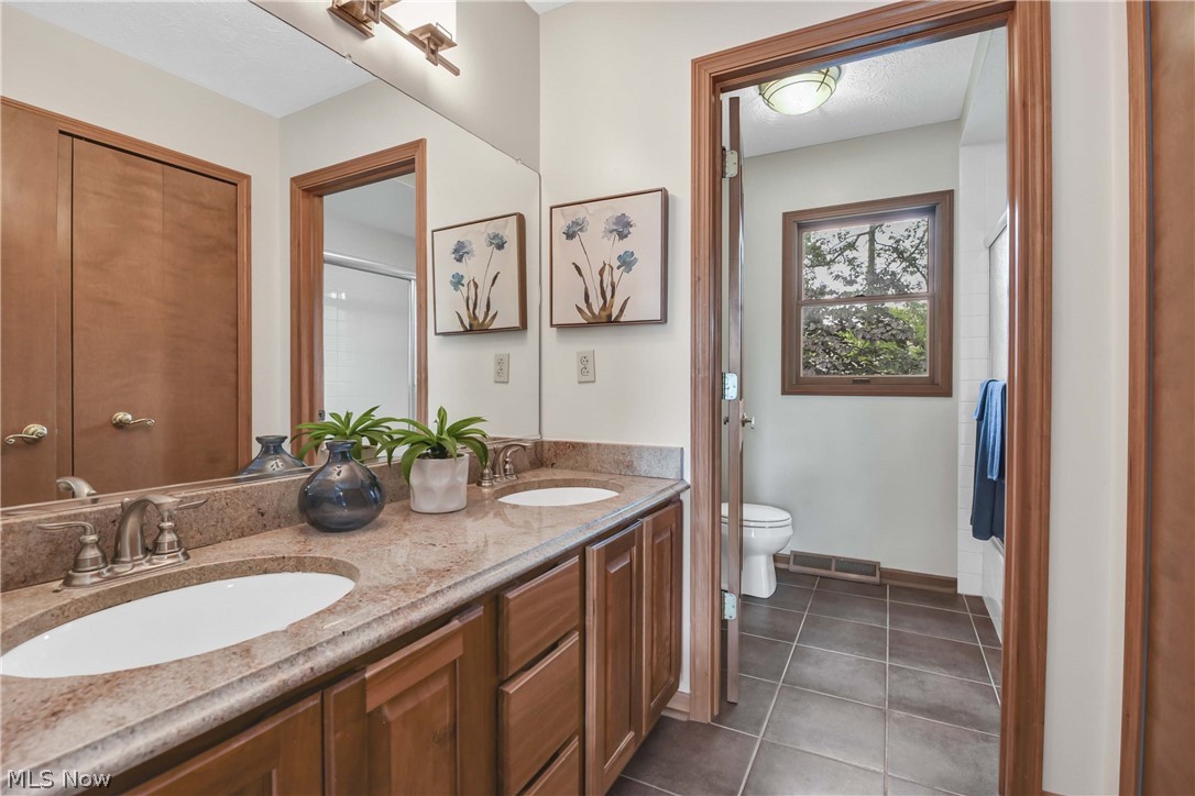 30536 Mallard Cove Westlake OH 44145