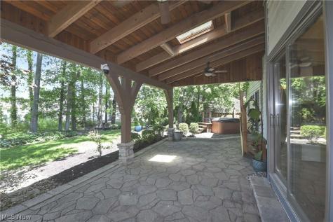 30536 Mallard Cove Westlake OH 44145