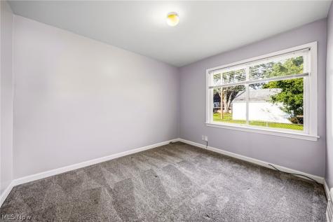 1310 E Miner Road Mayfield Heights OH 44124