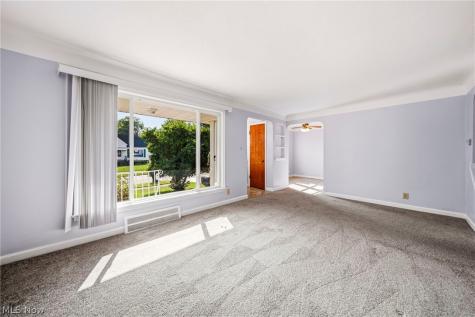 1310 E Miner Road Mayfield Heights OH 44124