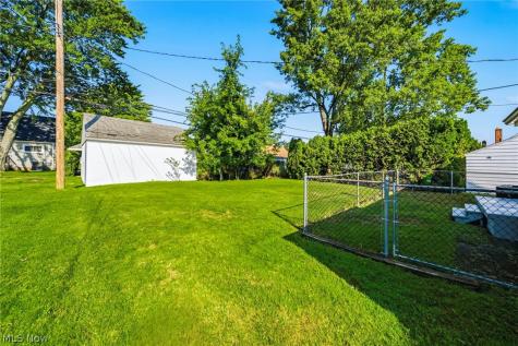 1310 E Miner Road Mayfield Heights OH 44124