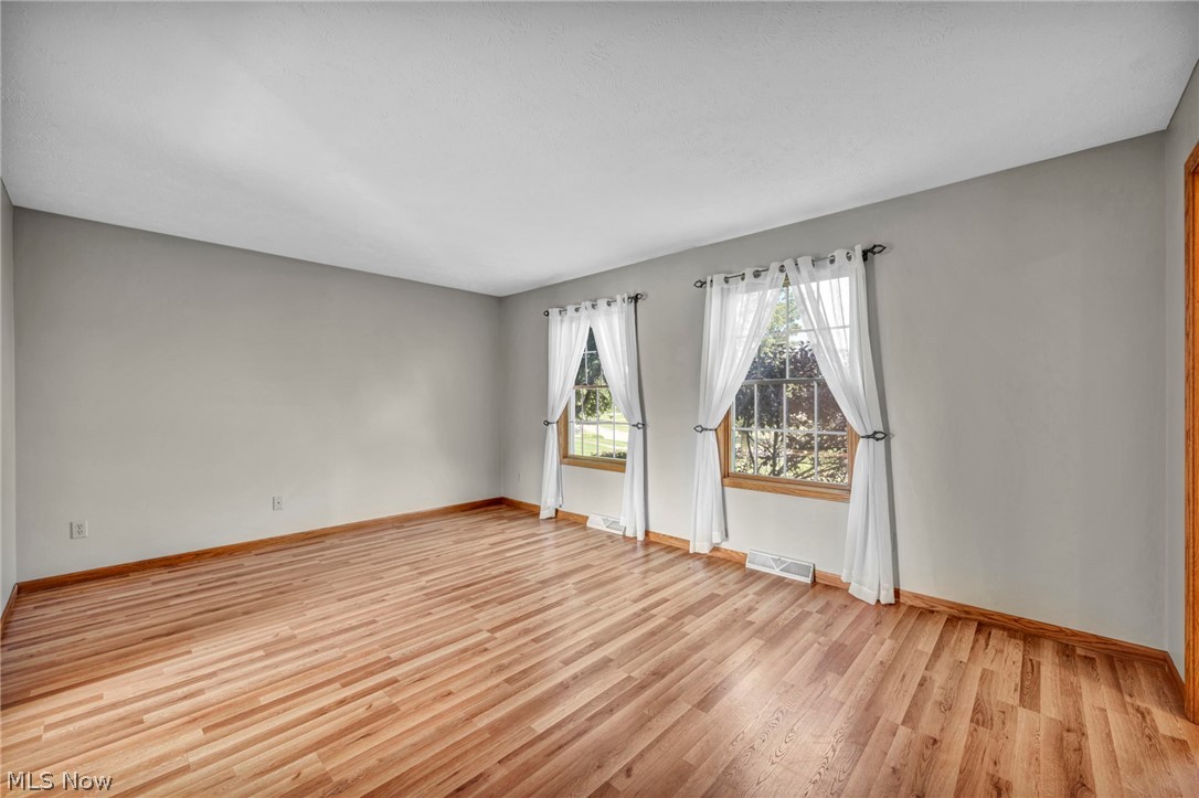 9454 Deer Hollow Drive Mentor OH 44060