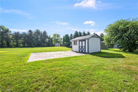 9454 Deer Hollow Drive Mentor OH 44060