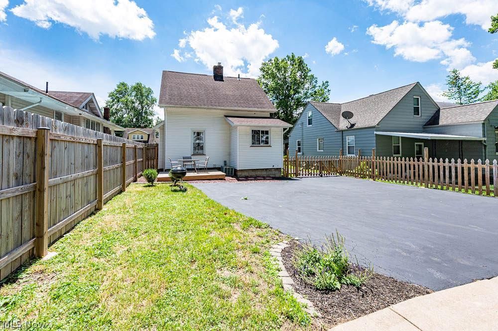 176 Maple Drive Youngstown OH 44512