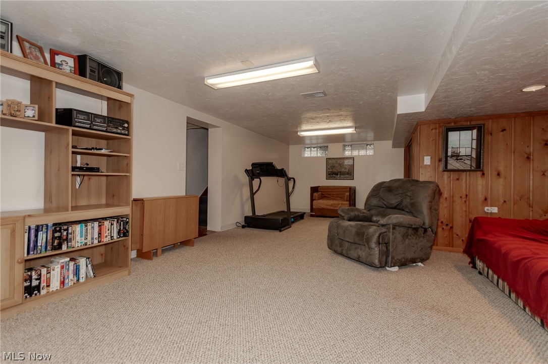 891 Roland Road Lyndhurst OH 44124