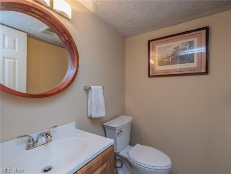 6472 Lafayette Drive Mentor OH 44060