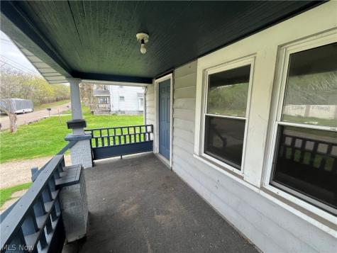 1270 Welsh Avenue Akron OH 44314