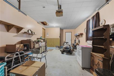 547 W Texas Avenue Sebring OH 44672