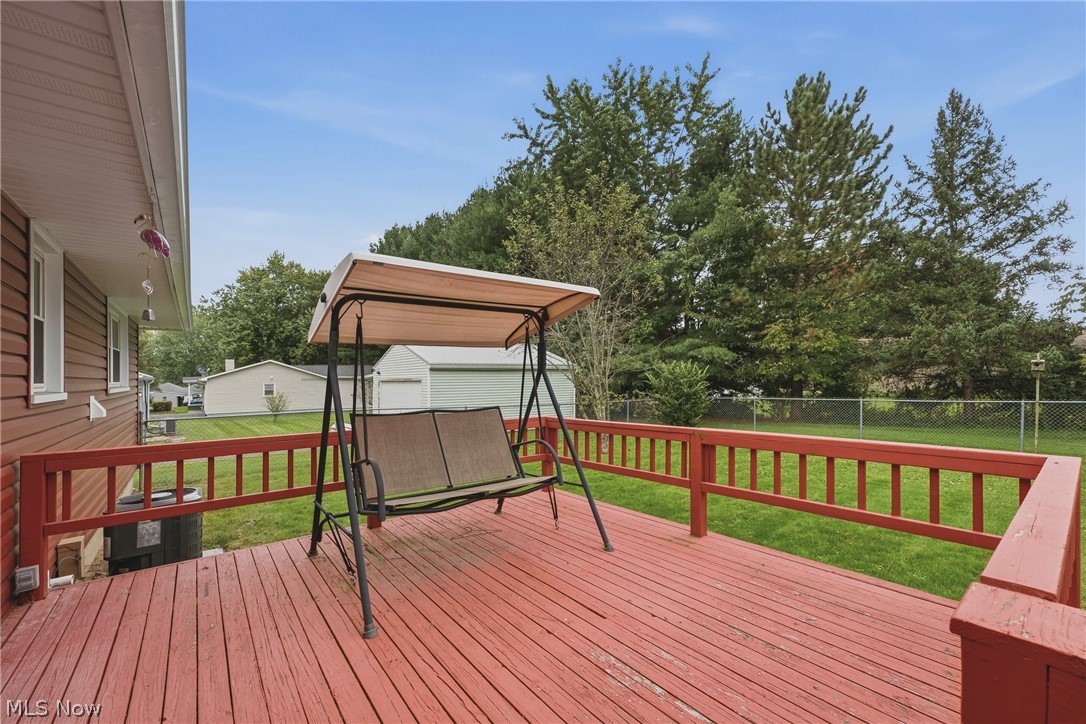 547 W Texas Avenue Sebring OH 44672